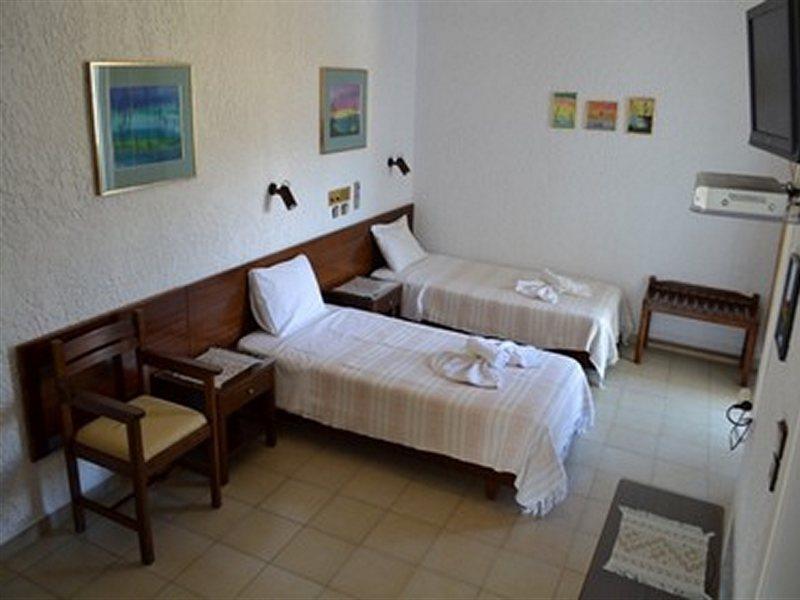 Altis Hotel Malia  Bagian luar foto